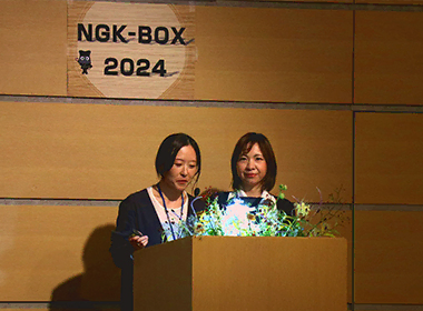 NGK-BOXでの発表風景の写真です。